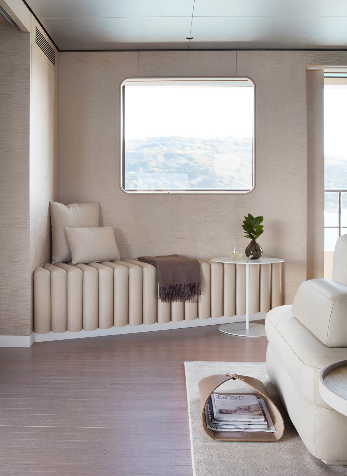 rafael-de-cardenas-exploration-yacht-2