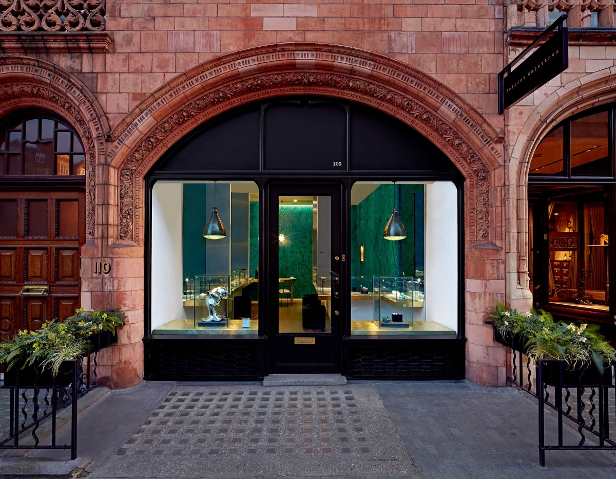 rafael-de-cardenas-delfina-delettrez-boutique-london-7