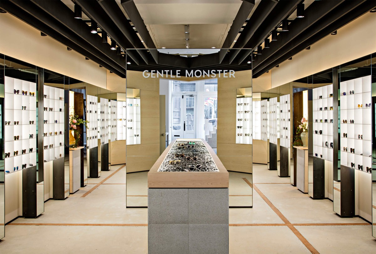 rafael-de-cardenas-gentle-monster-soho-flagship-5
